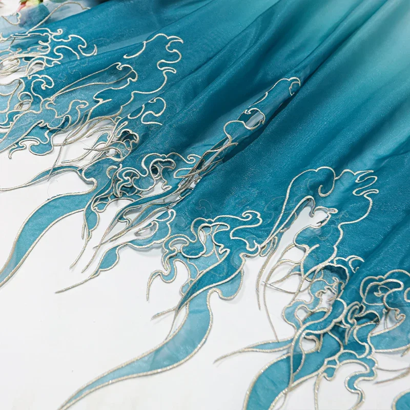 Sewing Cloth - ผ้าปักลายดอกบัวแบบจีนไล่เฉดสี สำหรับงาน DIY ชุดฮั่นฝู กระโปรง ชุดแสดงบนเวที