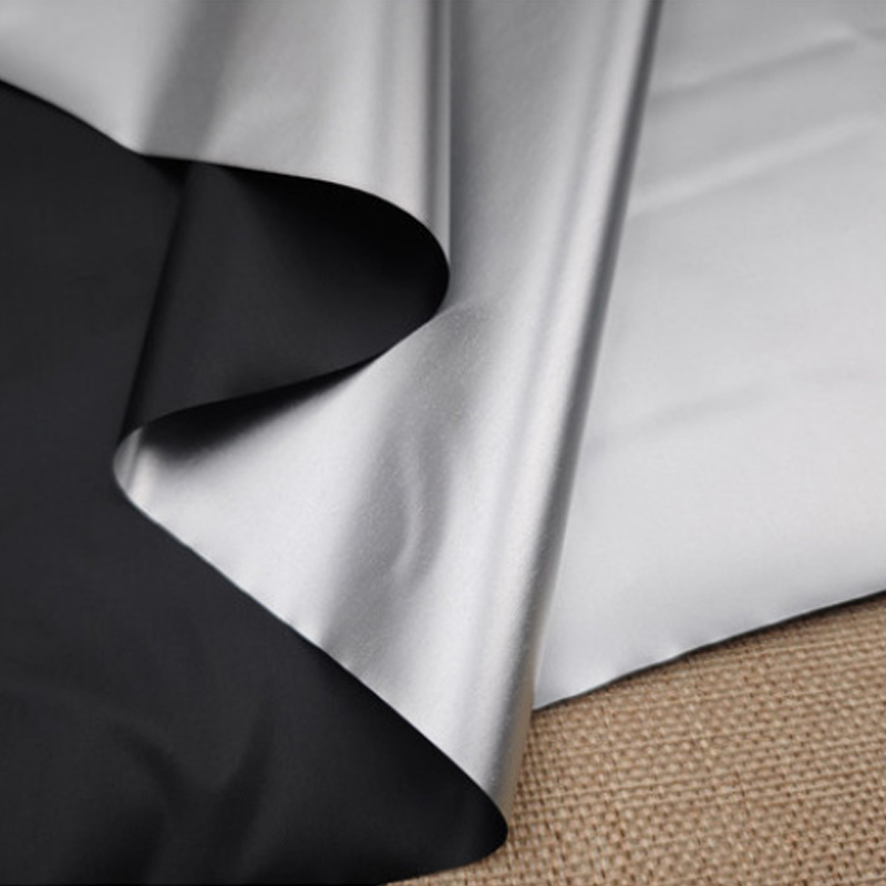 ผ้ากันแสงสีดำเคลือบเงิน 1 เมตร - Sewing Cloth บทวิจารณ์และราคา